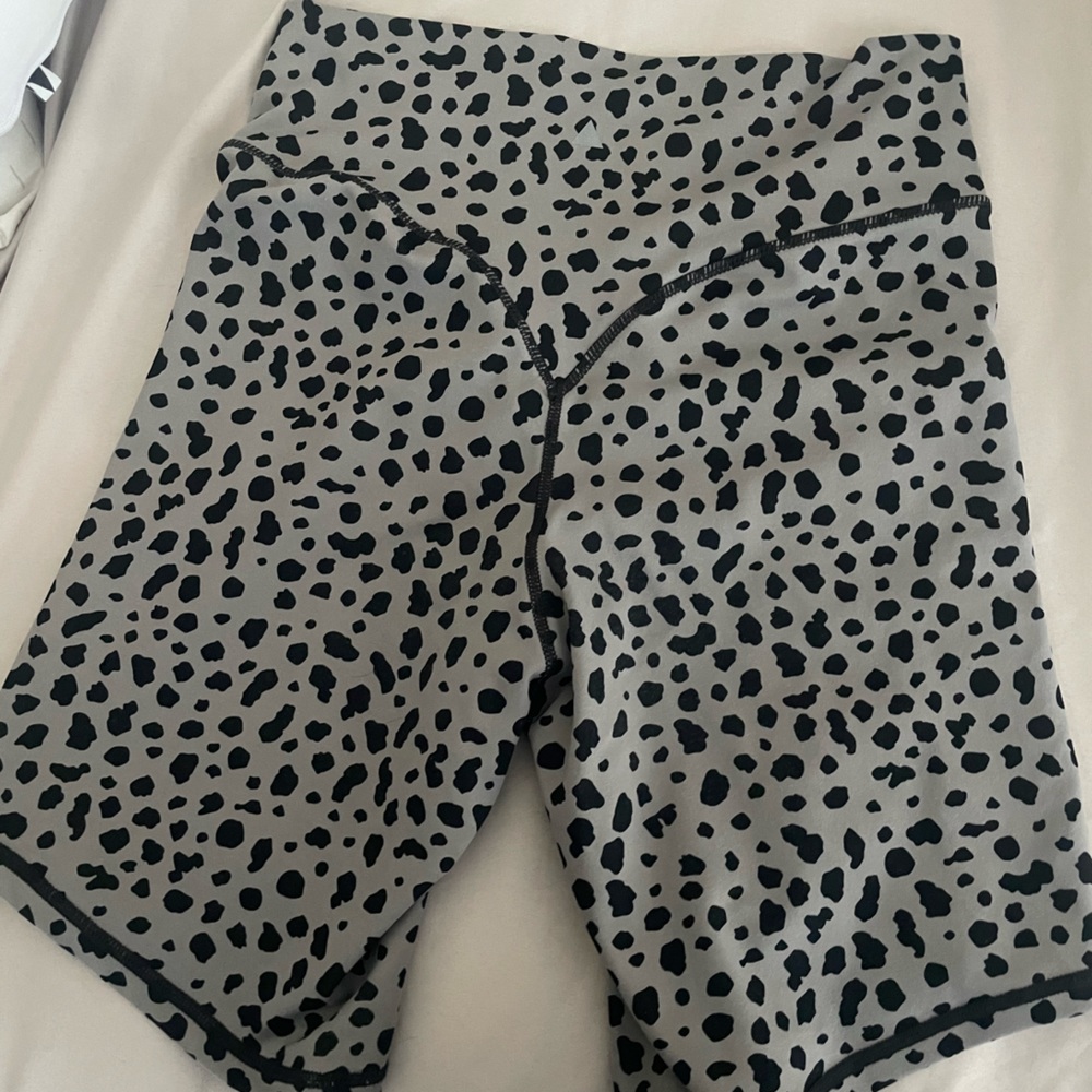 VITALITY KINGDOM COLLECTION shorts